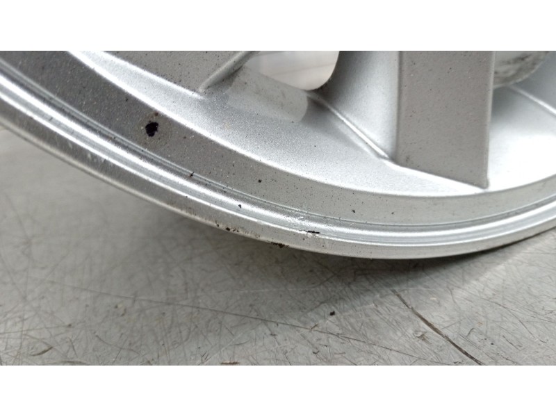 Recambio de llanta para ssangyong rexton 2.9 td gls referencia OEM IAM 4173008620  