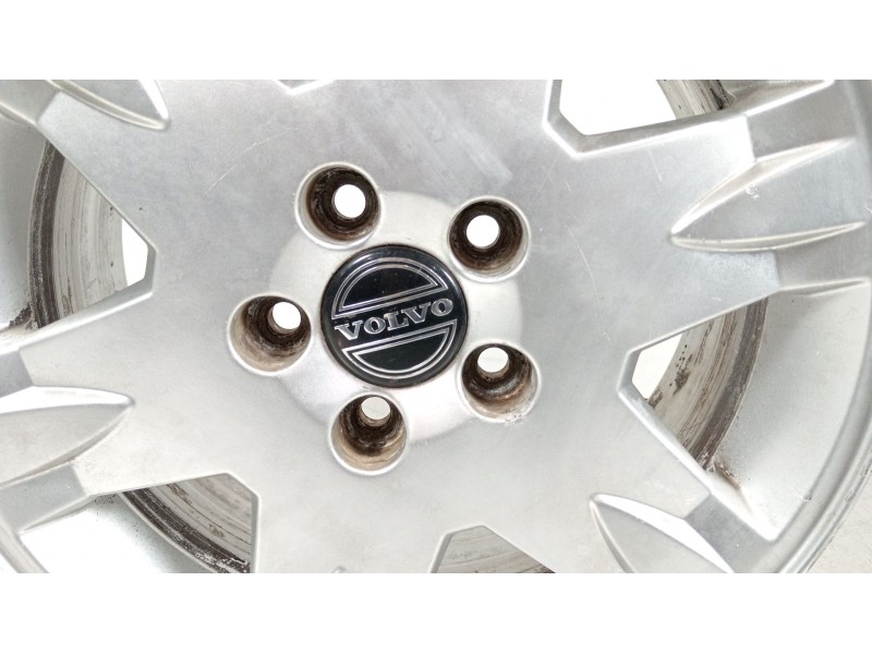 Recambio de llanta para volvo xc70 i cross country (295) d5 xc awd referencia OEM IAM 30647473  