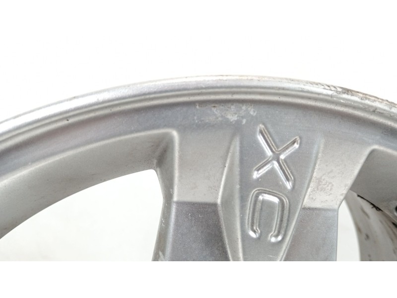 Recambio de llanta para volvo xc70 i cross country (295) d5 xc awd referencia OEM IAM 30647473  