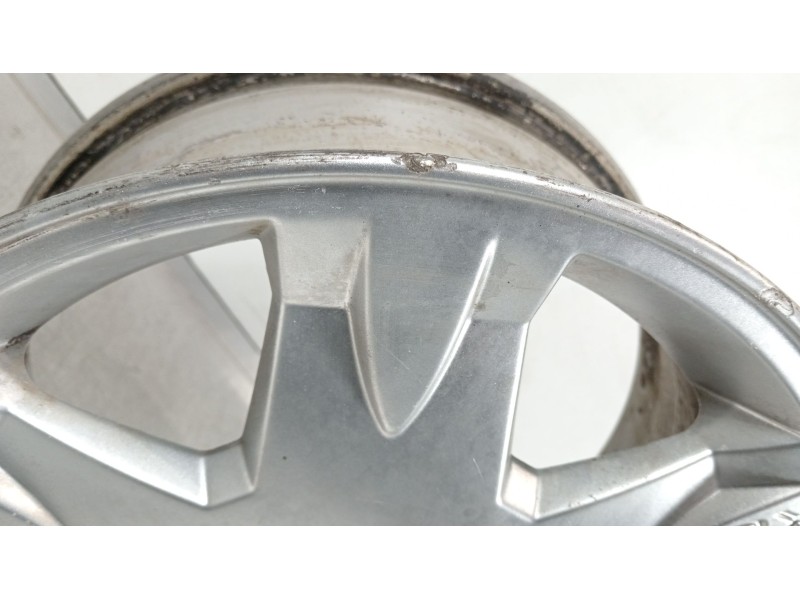 Recambio de llanta para volvo xc70 i cross country (295) d5 xc awd referencia OEM IAM 30647473  