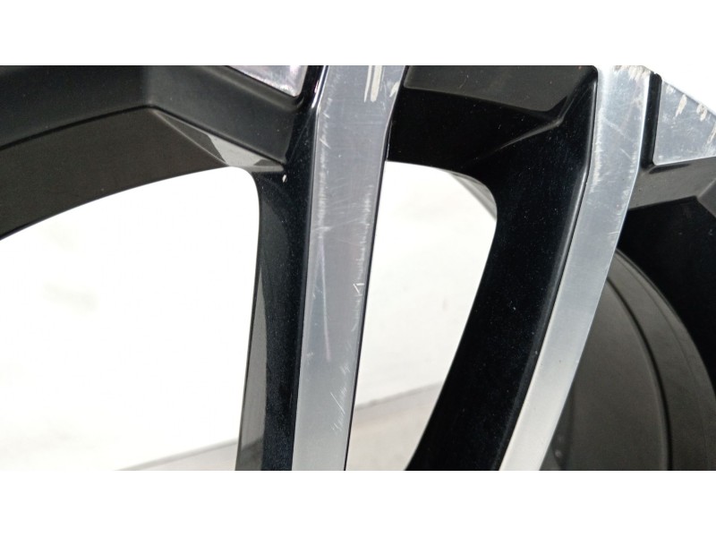 Recambio de llanta para volkswagen golf vii lim. gte referencia OEM IAM 560601025AQ  