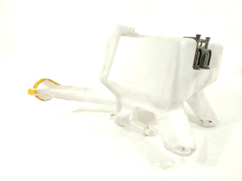 Recambio de deposito limpia para toyota yaris active referencia OEM IAM 853150D170  