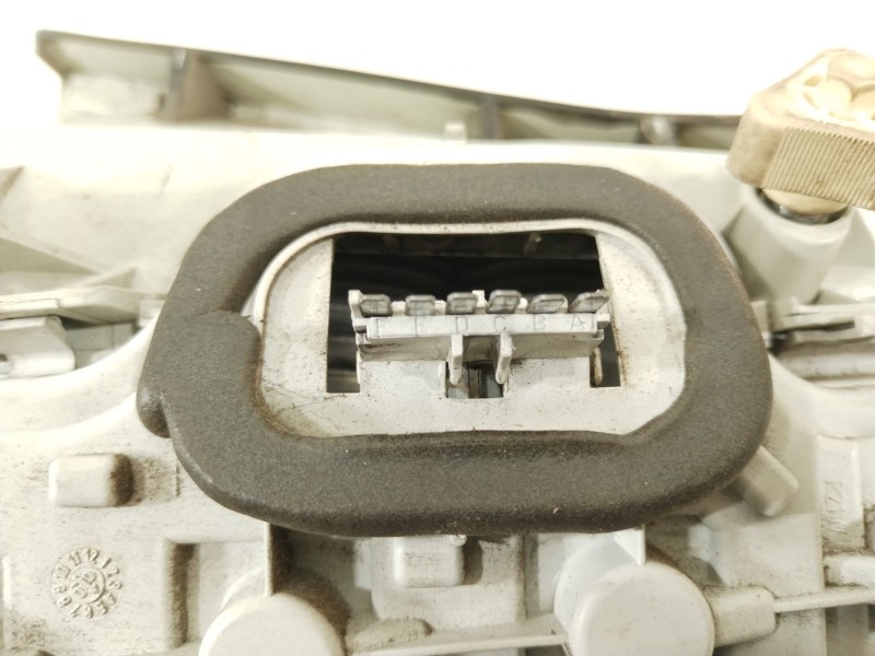 Recambio de piloto trasero izquierdo para opel astra g sedán (t98) 1.8 16v (f69) referencia OEM IAM 9117402  