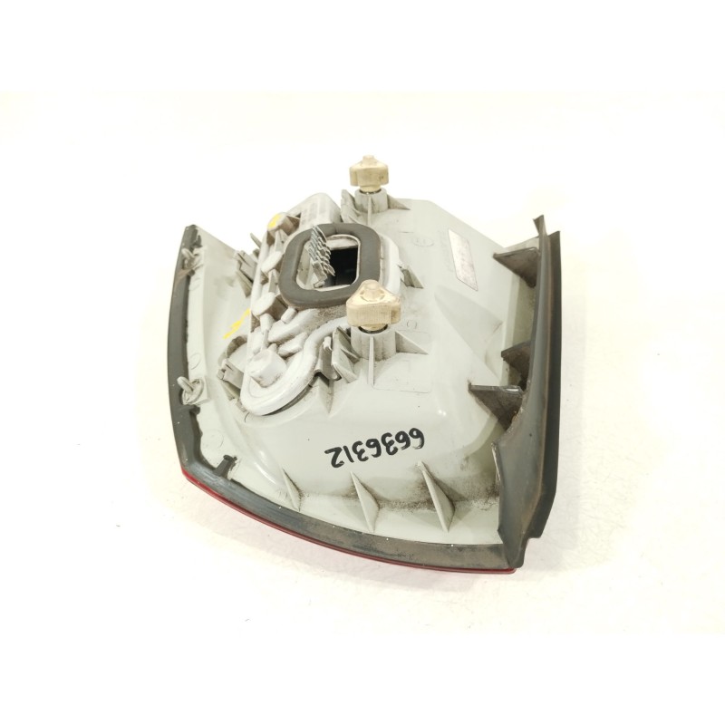 Recambio de piloto trasero izquierdo para opel astra g sedán (t98) 1.8 16v (f69) referencia OEM IAM 9117402  