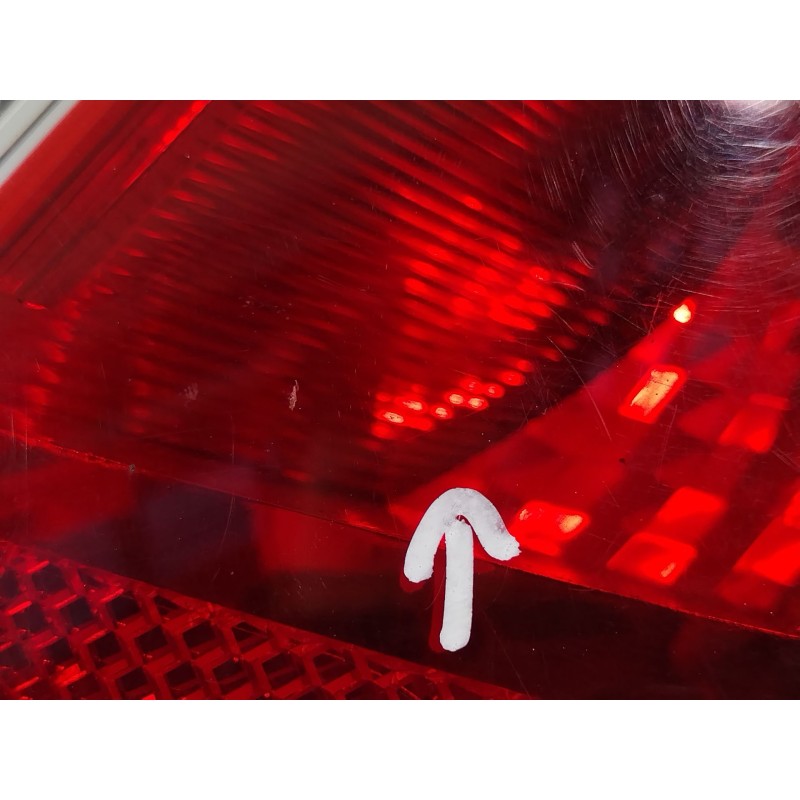 Recambio de piloto trasero derecho para opel corsa d catch me referencia OEM IAM 13269051 89318821 