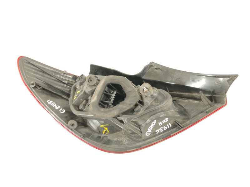 Recambio de piloto trasero derecho para opel corsa d catch me referencia OEM IAM 13269051 89318821 