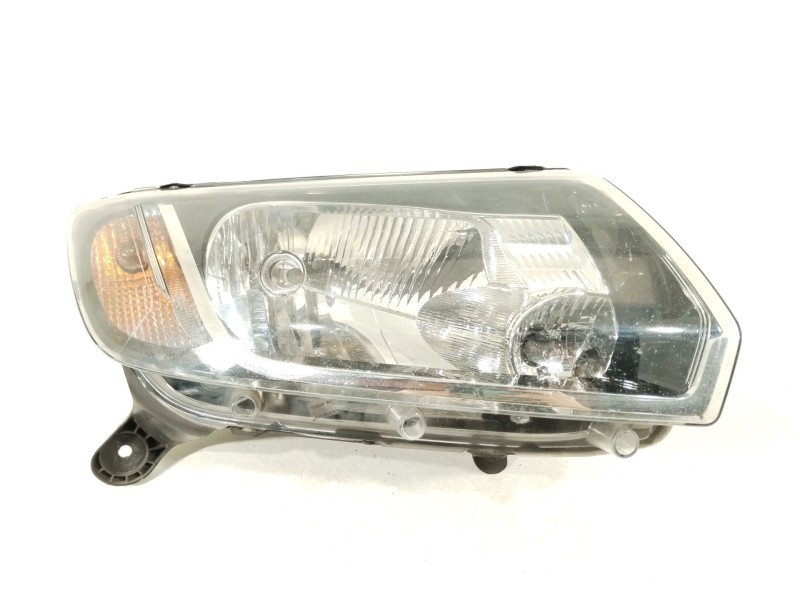 Recambio de faro derecho para dacia sandero ii (b8_) 1.5 dci referencia OEM IAM 260107615R 90029995 