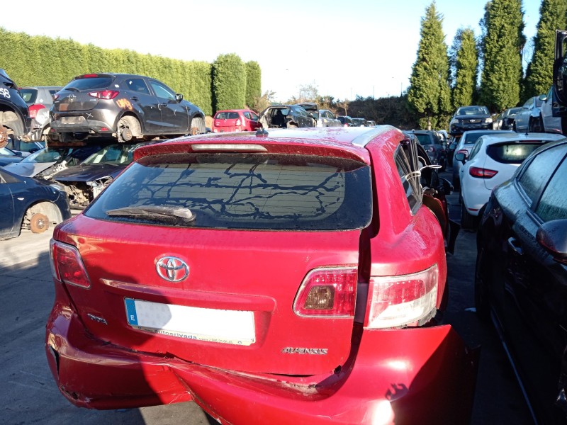 toyota avensis station wagon (_t27_) del año 2010