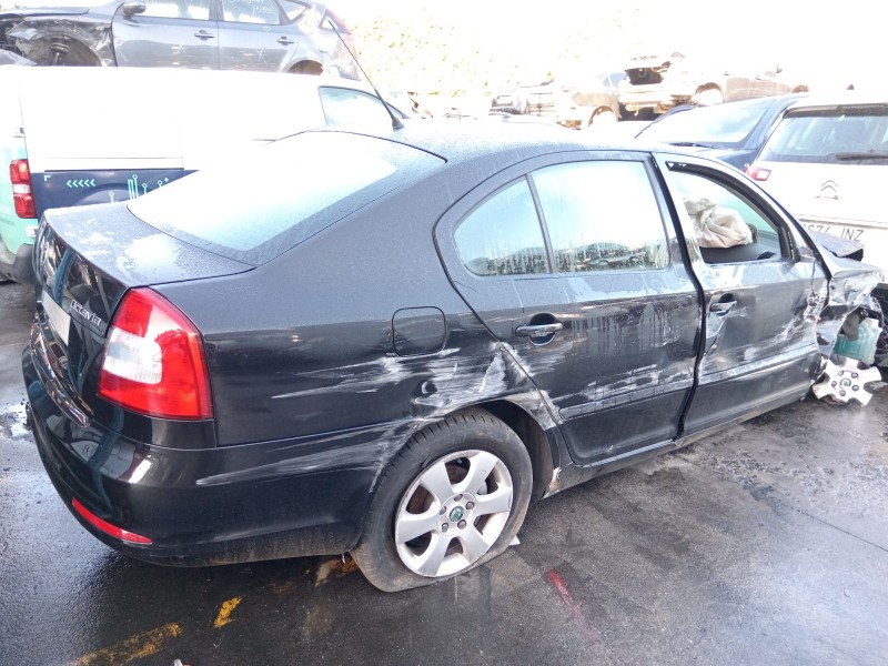 skoda octavia ii (1z3) del año 2009