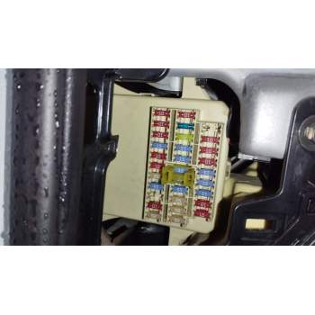 CAJA RELES / FUSIBLES 919501H510 