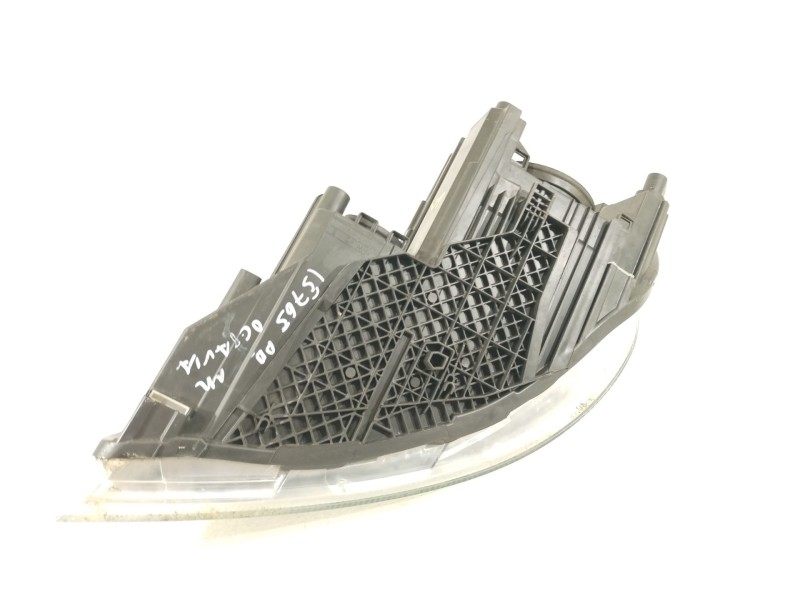 Recambio de faro derecho para skoda octavia ii (1z3) 1.6 tdi referencia OEM IAM 1Z1941016F 1EL247052 