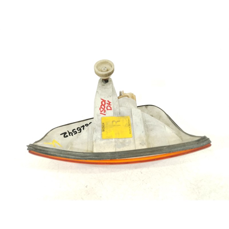 Recambio de piloto delantero derecho para mercedes-benz 123 sedán (w123) 300 d (123.130) referencia OEM IAM 1305233052  