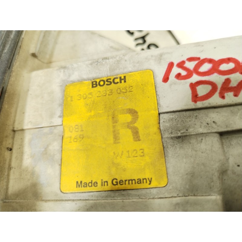 Recambio de piloto delantero derecho para mercedes-benz 123 sedán (w123) 300 d (123.130) referencia OEM IAM 1305233052  