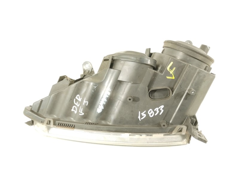 Recambio de faro derecho para opel vectra c (z02) 2.2 dti 16v (f69) referencia OEM IAM 15588800  