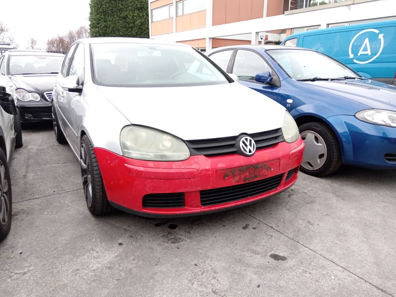 volkswagen golf v (1k1) del año 2004