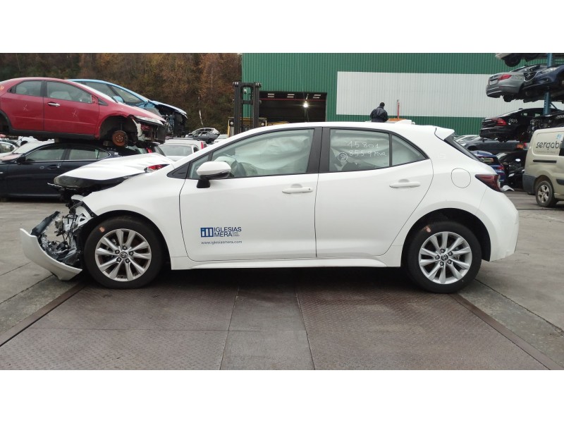 toyota corolla hatchback (_e21_, _ea1_, _eh1_) del año 2024