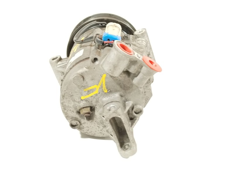 Recambio de compresor aire acondicionado para chevrolet orlando (j309) 2.0 d referencia OEM IAM 13314480  
