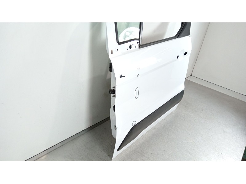 Recambio de puerta delantera izquierda para ford tourneo connect trend referencia OEM IAM 2707404 PKT1BV20125BE 