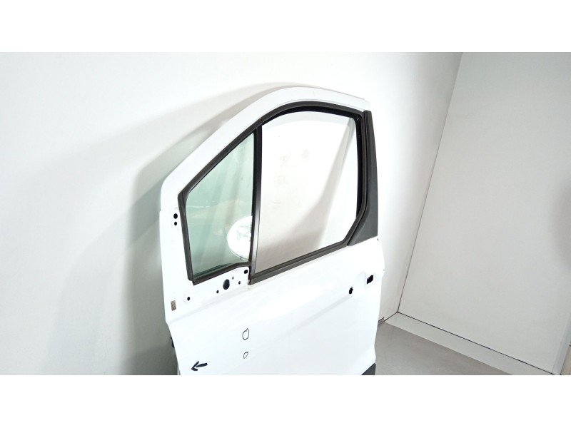 Recambio de puerta delantera izquierda para ford tourneo connect trend referencia OEM IAM 2707404 PKT1BV20125BE 