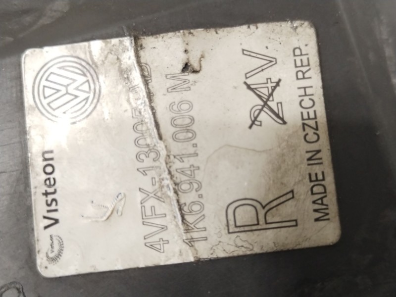 Recambio de faro derecho para volkswagen golf v berlina (1k1) highline referencia OEM IAM 1K6941006M  