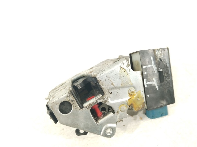 Recambio de cerradura puerta trasera izquierda para bmw 5 (e34) 525 tds referencia OEM IAM 67118353011 8353011 