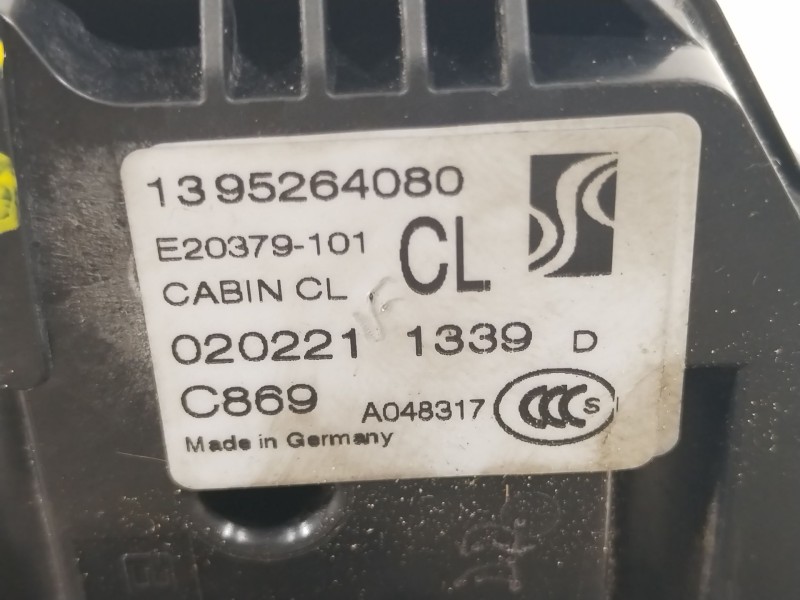 Recambio de cerradura puerta delantera derecha para peugeot boxer furgoneta 2.2 bluehdi 140 referencia OEM IAM 1395264080  