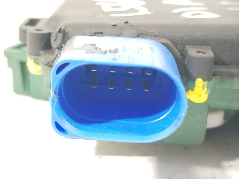 Recambio de cerradura puerta delantera izquierda para seat ibiza iii (6l1) 1.4 16v referencia OEM IAM 7E1837015A  