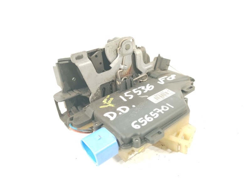 Recambio de cerradura puerta delantera derecha para seat ibiza iii (6l1) 1.4 16v referencia OEM IAM 3B1837016CC  