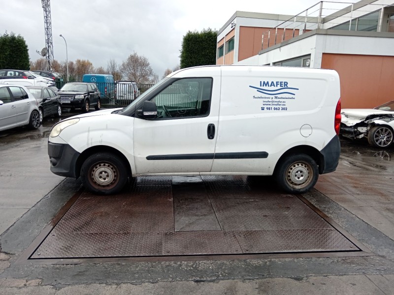 fiat doblo caja/chasis (263_) del año 2011
