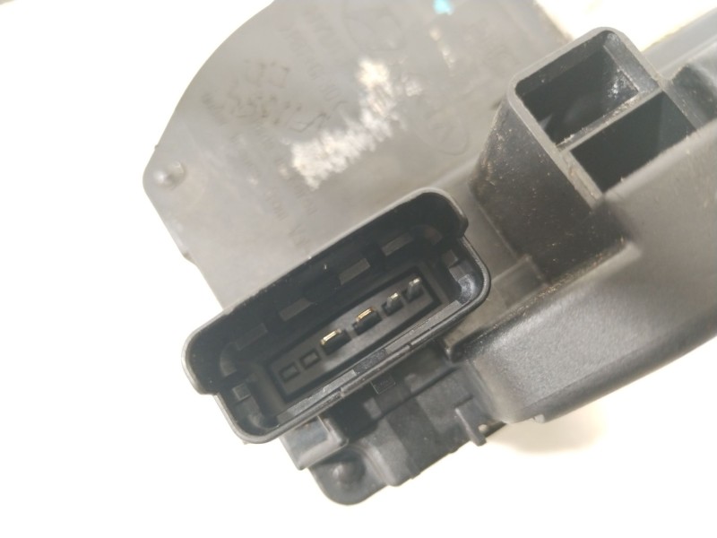 Recambio de cerradura puerta delantera derecha para hyundai i30 comfort referencia OEM IAM 813202L030  