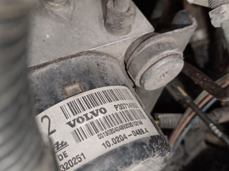 Recambio de abs para volvo xc70 i cross country (295) d5 xc awd referencia OEM IAM P30714952  10020404894