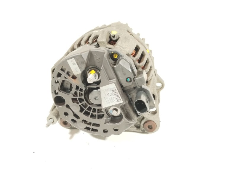 Recambio de alternador para seat ibiza iii (6l1) 1.9 tdi referencia OEM IAM 038903023L 0124325001 
