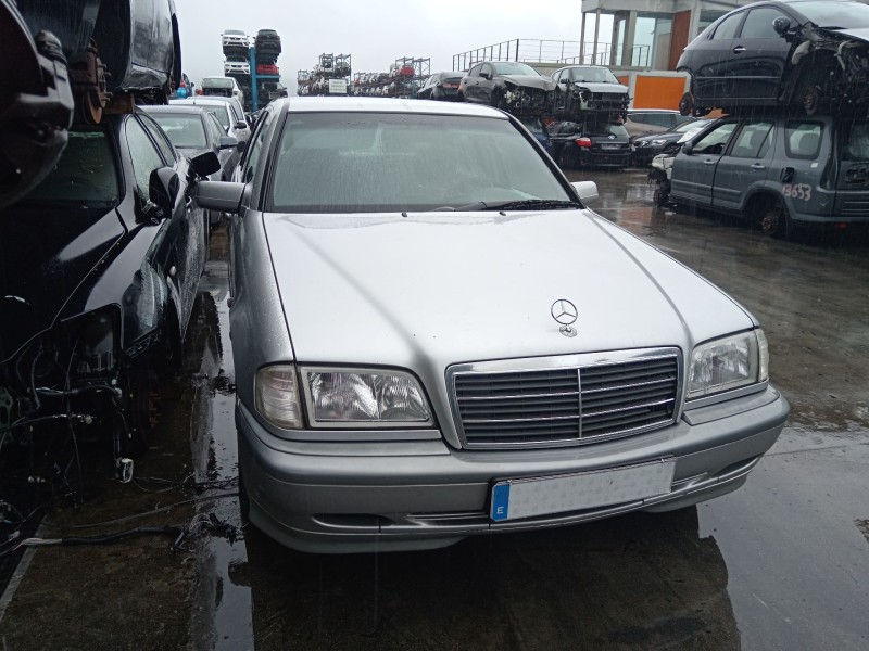 mercedes-benz clase c (w202) del año 2007