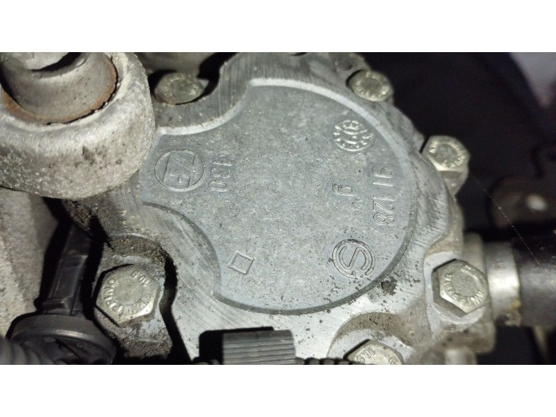Recambio de bomba direccion para seat exeo st (3r5) 2.0 tdi referencia OEM IAM 8E0145155N 038145255B 