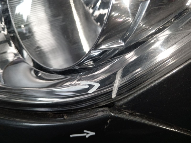 Recambio de faro izquierdo para citroën c3 ii (sc_) 1.0 vti 68 referencia OEM IAM   