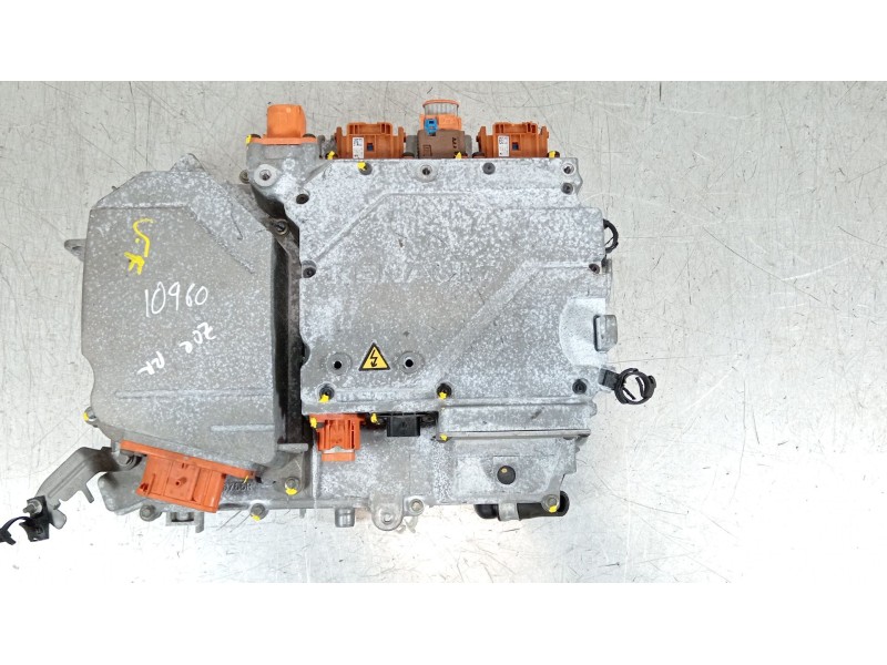 Recambio de convertidor potencia para renault zoe bose referencia OEM IAM 296G96652R  296059672R