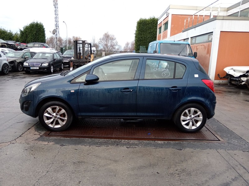 opel corsa d (s07) del año 2014