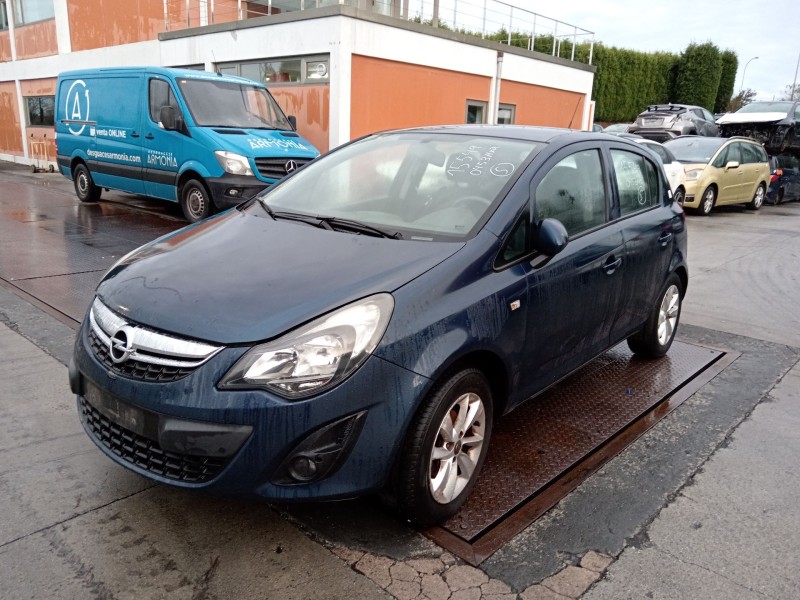opel corsa d (s07) del año 2014