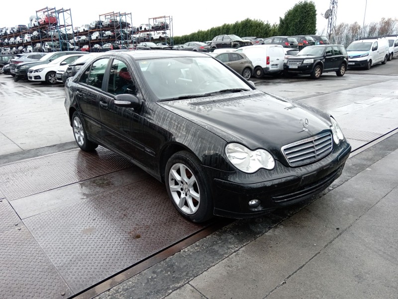 mercedes-benz clase c (w203) del año 2005