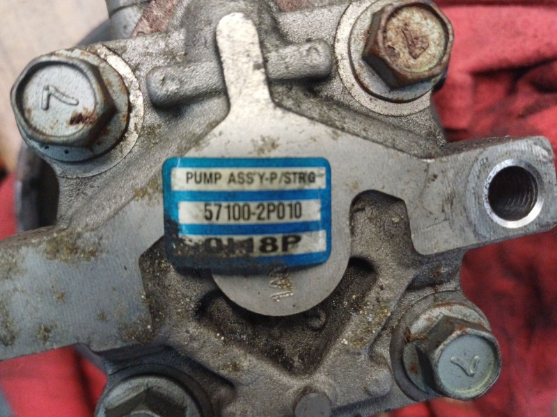 Recambio de bomba direccion para kia sorento active 4wd referencia OEM IAM 571002P010  