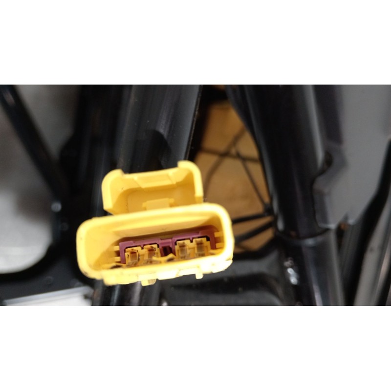 Recambio de asiento delantero izquierdo para fiat ducato caja/chasis (250_) 140 multijet 2,3 d referencia OEM IAM 0735699031oe  