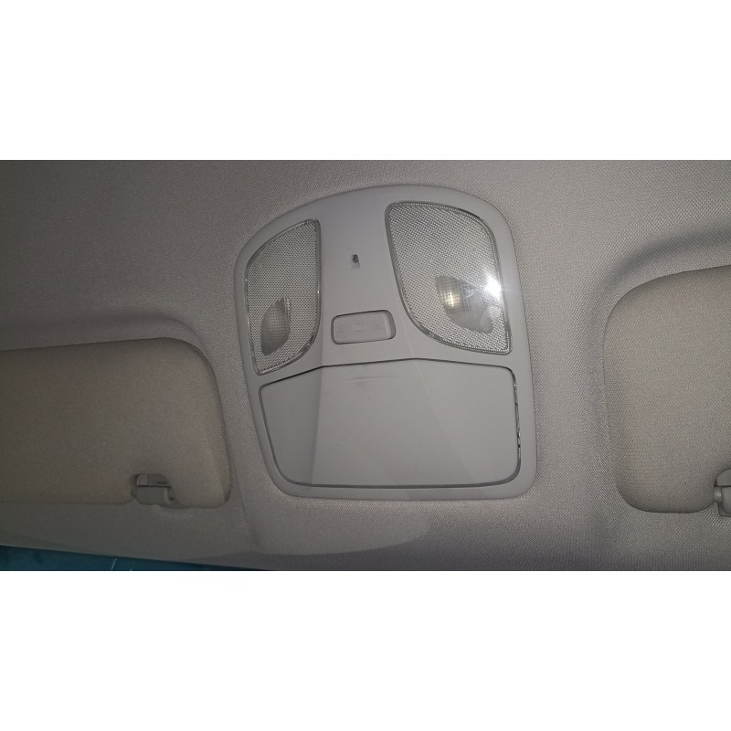 Recambio de luz interior para hyundai i40 city s blue referencia OEM IAM 928503Z000TX  