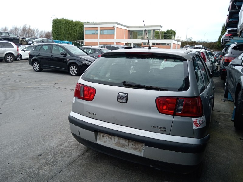 seat ibiza ii (6k1) del año 2000