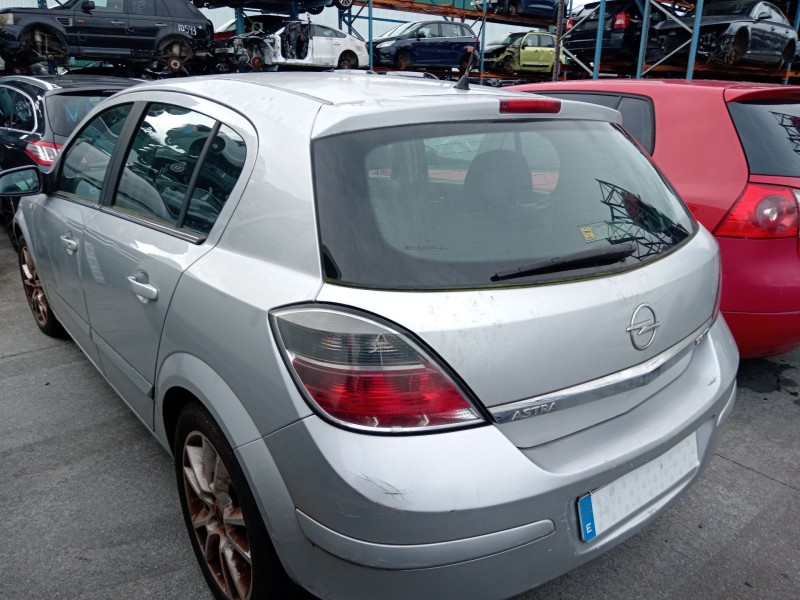 opel astra h (a04) del año 2007
