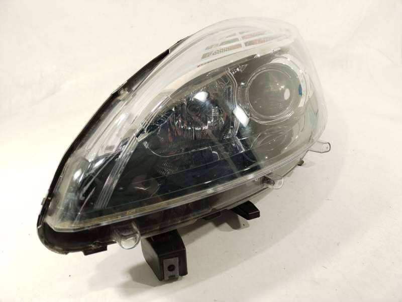 FARO IZQUIERDO 260601946R 89906003 