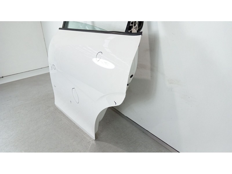 Recambio de puerta trasera izquierda para seat leon (1p1) 1.6 tdi referencia OEM IAM 1P0833055  