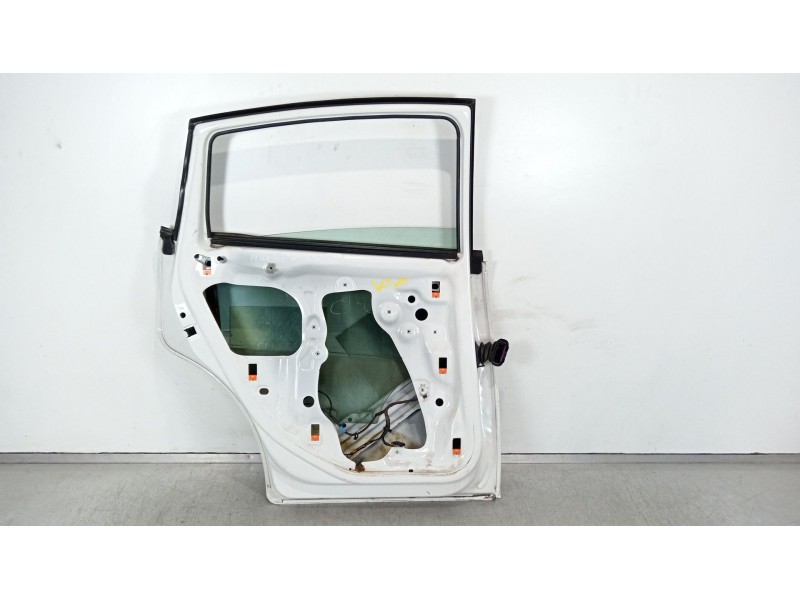 Recambio de puerta trasera izquierda para seat leon (1p1) 1.6 tdi referencia OEM IAM 1P0833055  