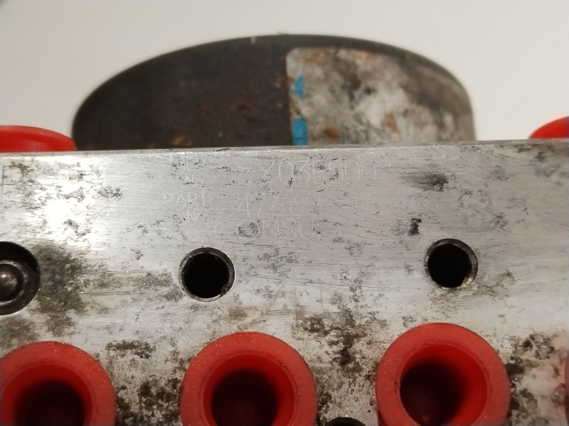 Recambio de abs para nissan x-trail (t31) le referencia OEM IAM 89171174 8X03L0002 47660