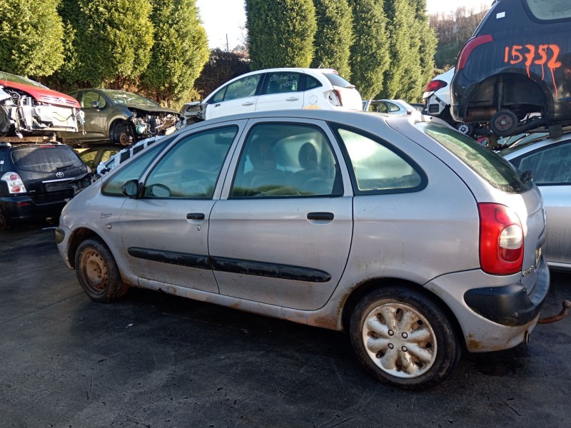 citroën xsara picasso (n68) del año 2002