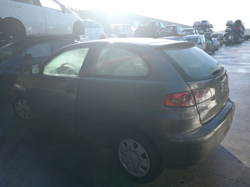 seat ibiza iii (6l1) del año 2002